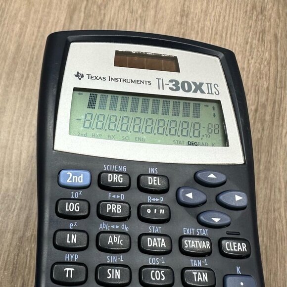 Texas Instruments Ti-30x IIS Solar Scientific Calculator - Works Great! - Picture 2 of 4